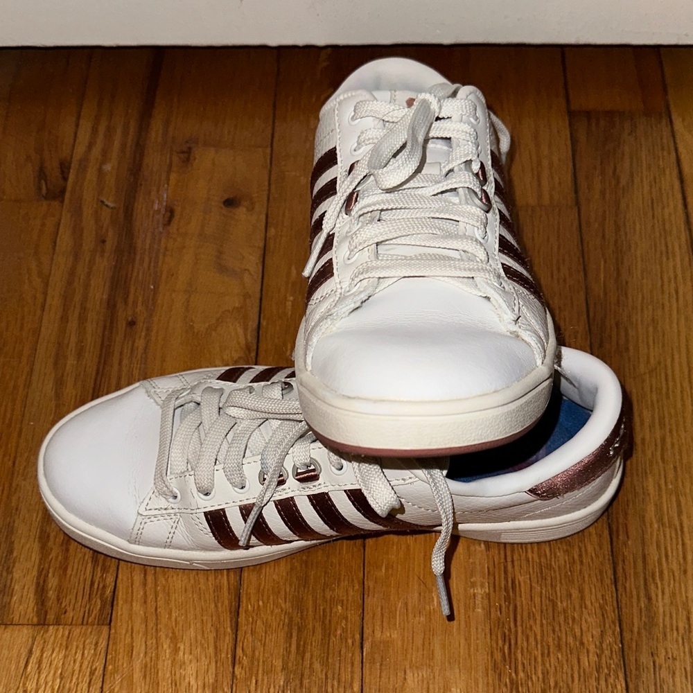 K-Swiss Hoke CMF Sneaker - White and Rose Gold Sneakers - Picture 11 of 16